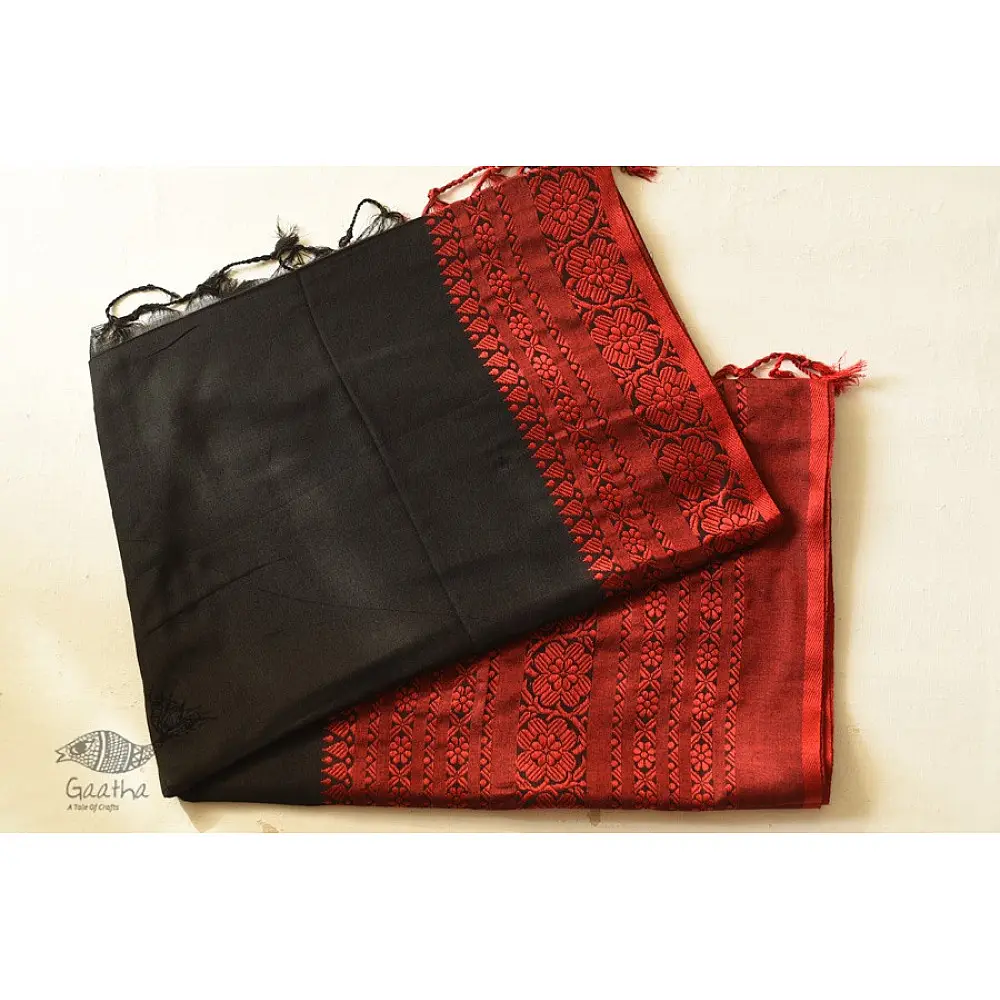 Traditional Bengali cotton Black With Red Woven Border Saree