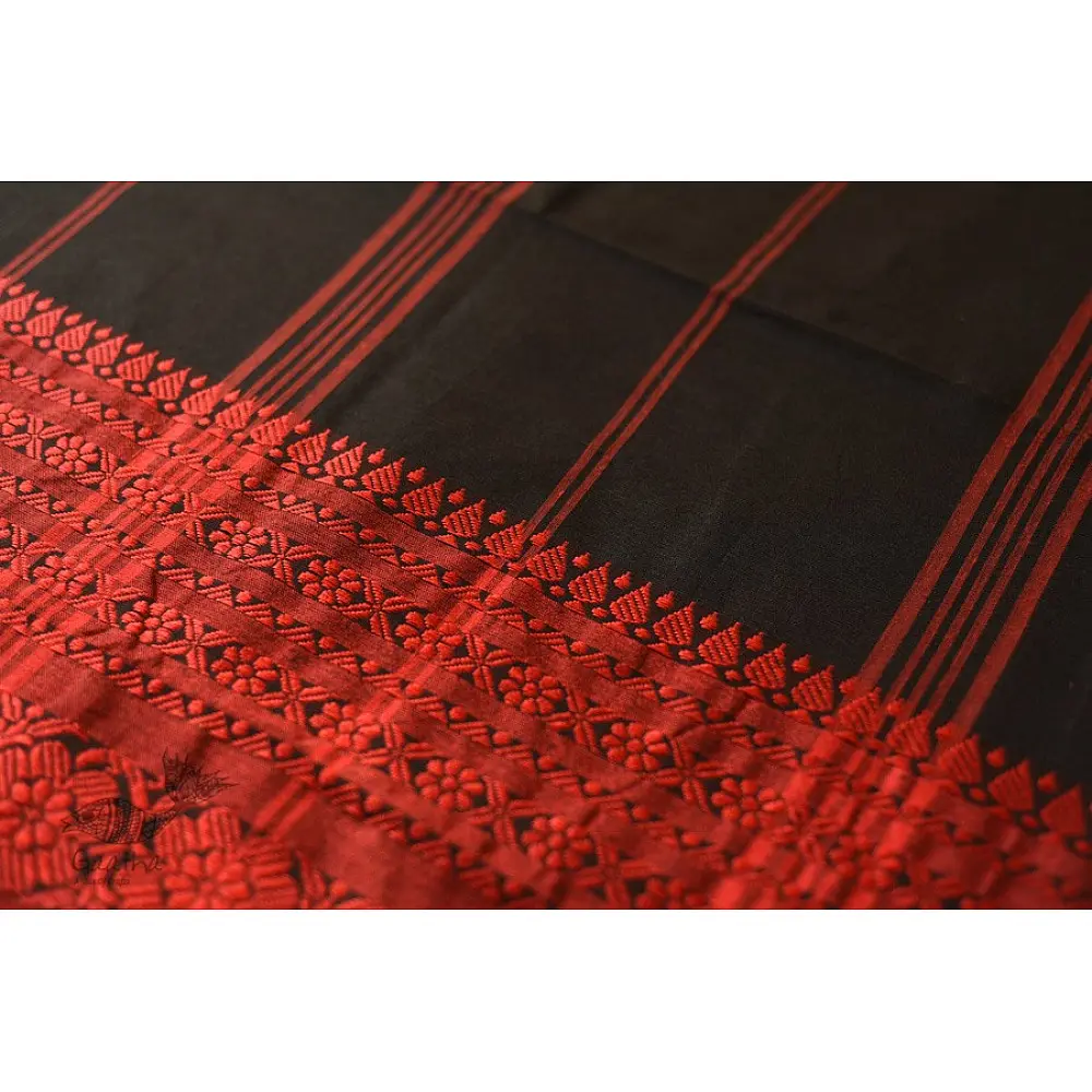 Traditional Bengali cotton Black With Red Woven Border Saree