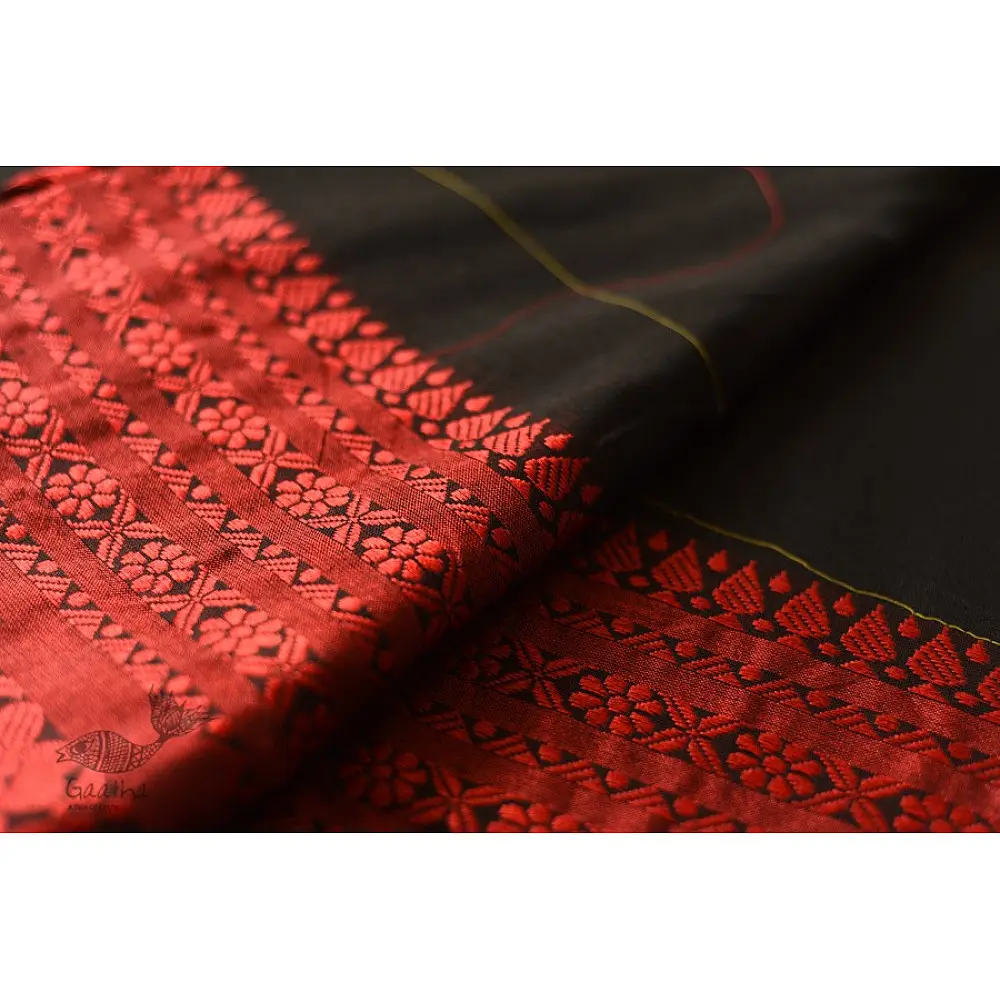 Traditional Bengali cotton Black With Red Woven Border Saree
