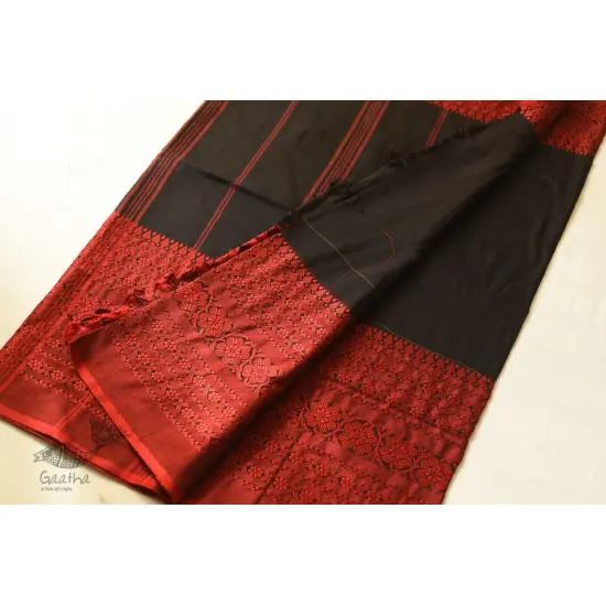 Traditional Bengali cotton Black With Red Woven Border Saree