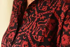 Itr . इत्र | Batik Cotton Loose Red & Black Shirt | Exclusive