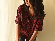 Itr . इत्र | Batik . Cotton Loose Red & Black Shirt | Exclusive