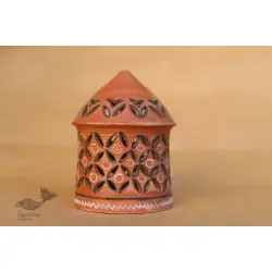 Maati Ka Kaam ● Hut's Lamp ● 20