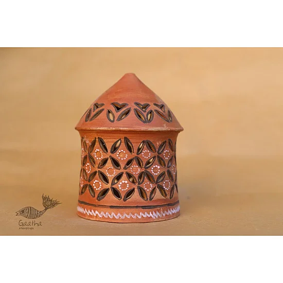 Maati Ka Kaam ● Huts Lamp ● 20