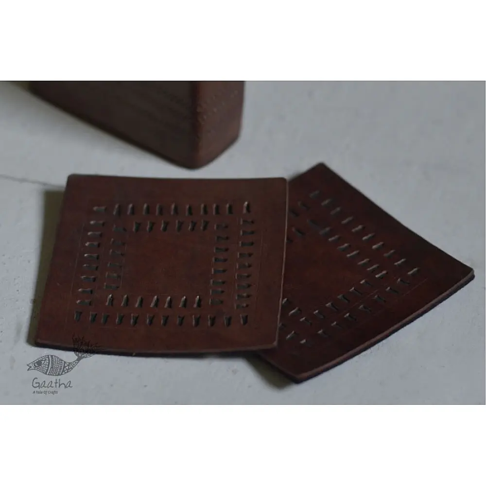 Coaster set ~ Leather