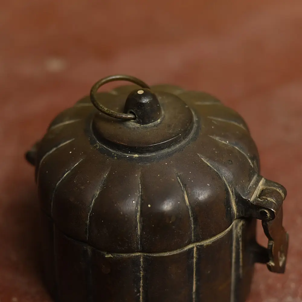 Shop Antique from Khajuraho Brass Paandan