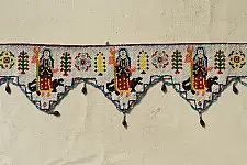  प्राचीन | Gujarati Vintage Bead Toran Devi  (8 x 40 inch)