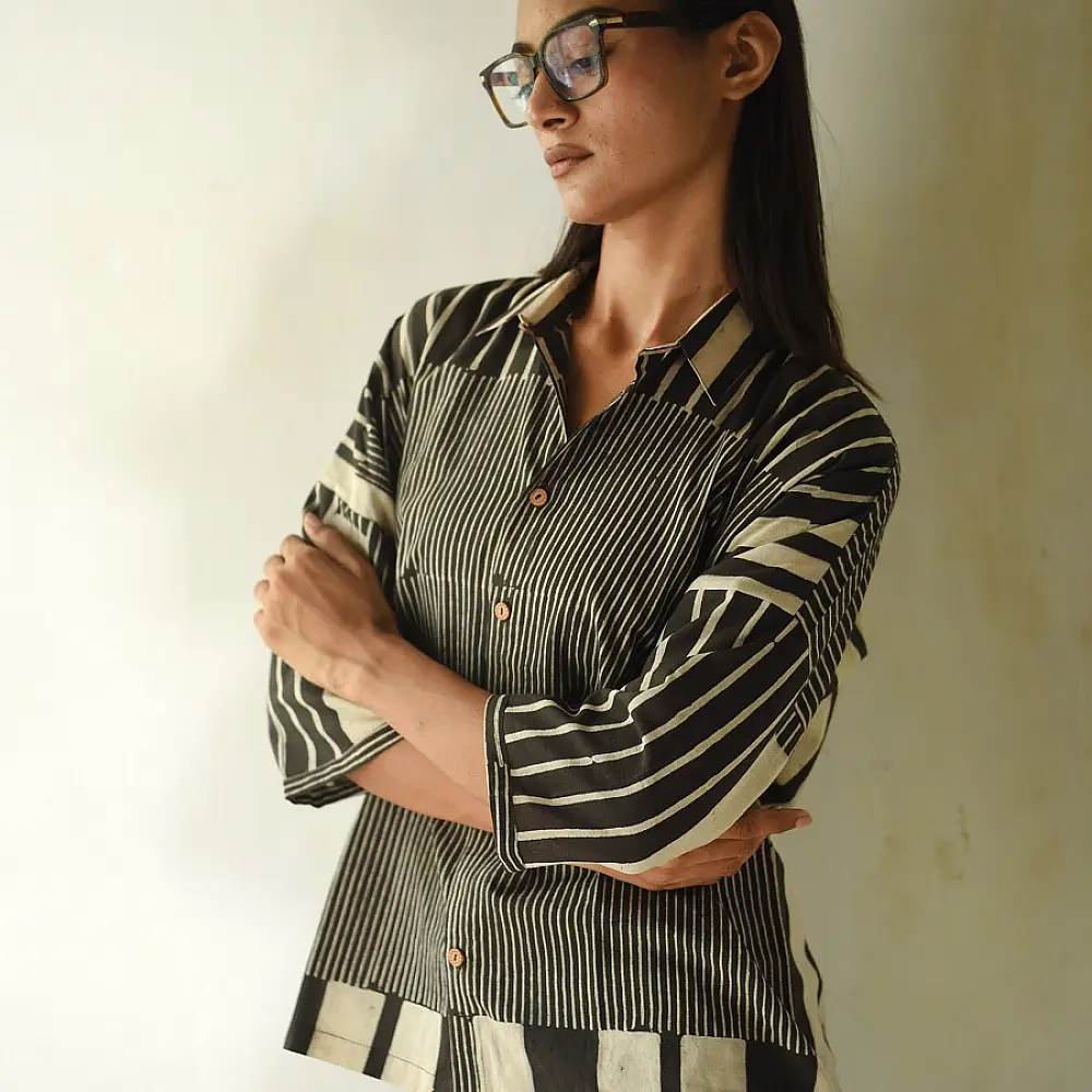 handblock printed pure cotton men shirt in monochrome black and off white vertical pinstripes with contrasting collar and wooden buttons