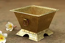Ahar ✽ Brass ~ Havankund ( 5" x 5" x 3.2" Small )