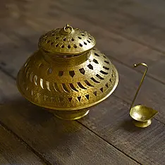Ahar ✽ Brass ~ Kalash With Diya / Garbi ( 8" x 7.5" x 7.5" )