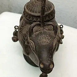 Antique Brass kamandal | Nandi