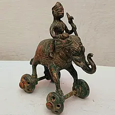 Antique Brass Elephant on wheel | Table Decor