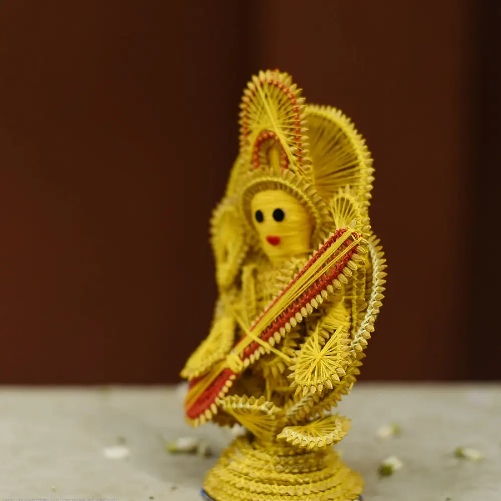 Shop Handmade dhaan murti - Paddy Craft | Saraswati (Red) 