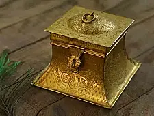 Ahar ✽ Brass ~ Square Dabro ( 6.5" x 6.5 x 5.5" Storage Box ) 