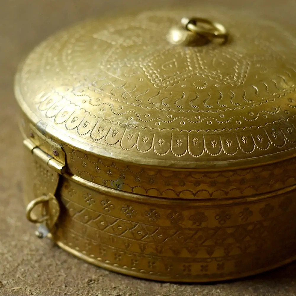 handmade brass Spice box / Masaladan / Roti Box
