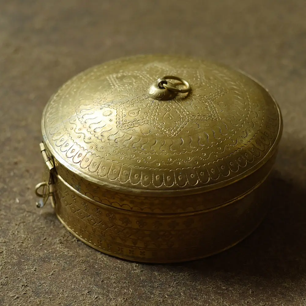 handmade brass Spice box / Masaladan / Roti Box