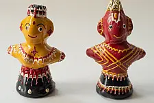 Jau Kandhei - Lacquer Doll (Set of Two) - H