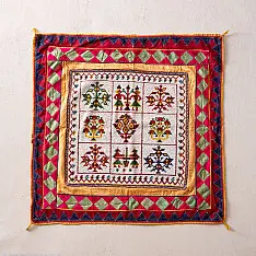 Prachin . प्राचीन  ❂ Old Wall Hanging - Chakda