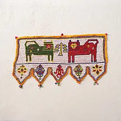 Prachin . प्राचीन  ❂ Old Wall Hanging - Toran Lion Motif