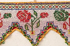 Prachin . प्राचीन  ❂ Old Wall Hanging - Rose Motif Toran (45")