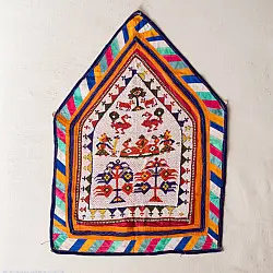 Prachin . प्राचीन  ❂ Old Wall Hanging - Bead Chakda