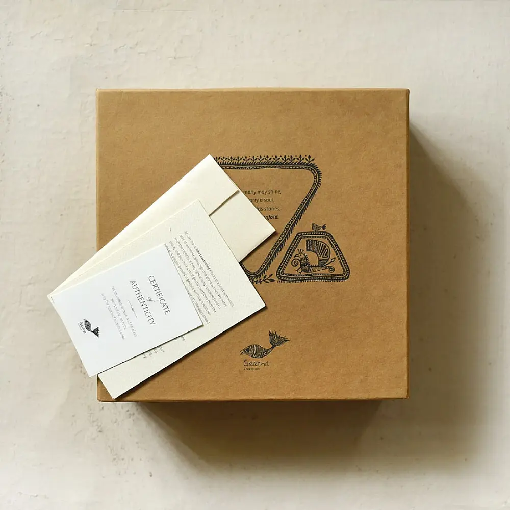Housewarming gift set for art lovers