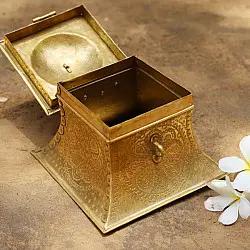 Ahar ✽ Brass ~ Square Dabro ( 6.5" x 6.5 x 5.5" Storage Box ) 