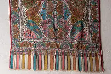 Pasham ~ Pashmina Kani Shawl With Sozni Embroidery 