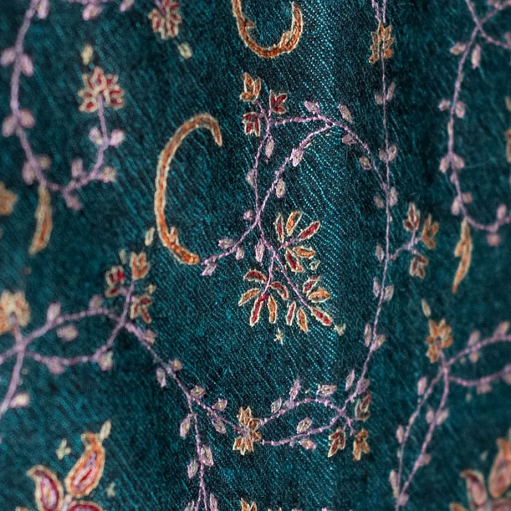shop Pure Pashmina Woolen Stole