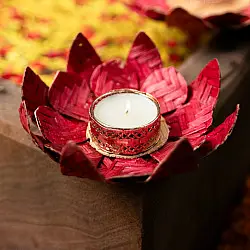 Venu . वेणु | Lotus Handcrafted Bamboo Tea Light Holder (Two Color Options)
