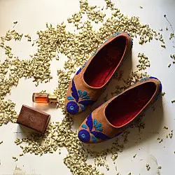 Petal & Sole| Handmade Embroidery Brown Shoe