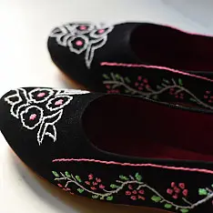 Petal & Sole| Handmade Embroidery - Black Shoes
