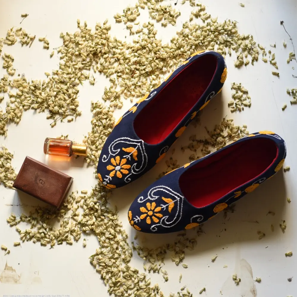 handmade embroidery shoe