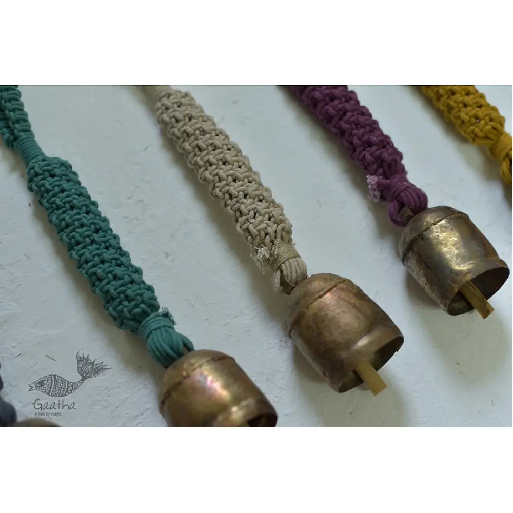 Hand knotted Wind Chime with Metal Bell