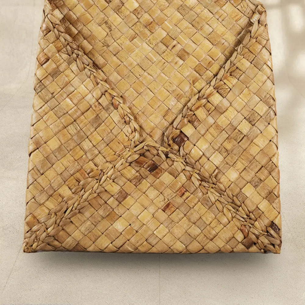 Roots & Reeds | Handcrafted ~ Water Hyacinth Meteka Magazine Holder