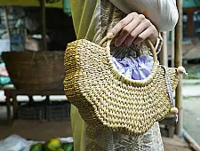 Roots & Reeds | Handcrafted Water Reed Handbag- The Poppy