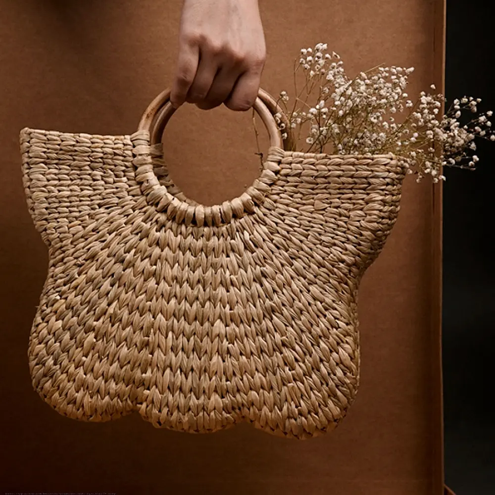 Roots & Reeds | Handcrafted Water Reed ~ Handbag - The Ringlet