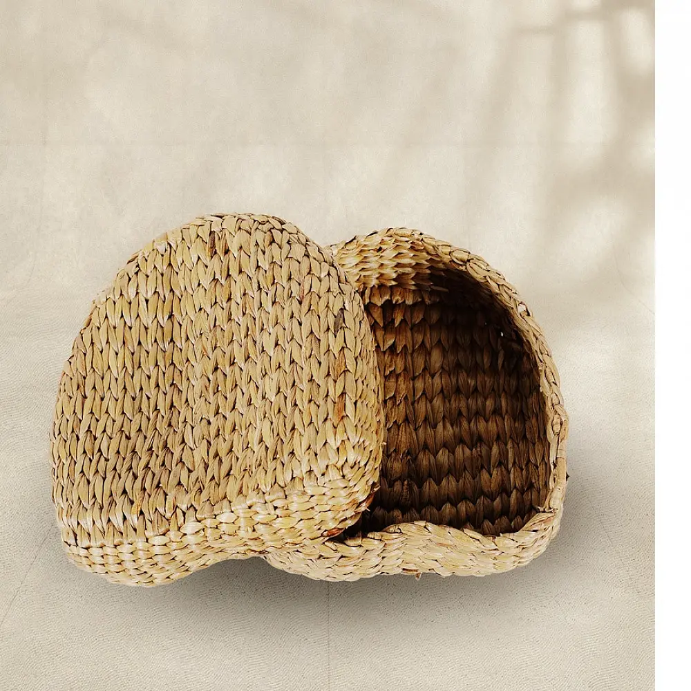 Roots & Reeds | Handcrafted ~ Storage - Basket - Heart Shape