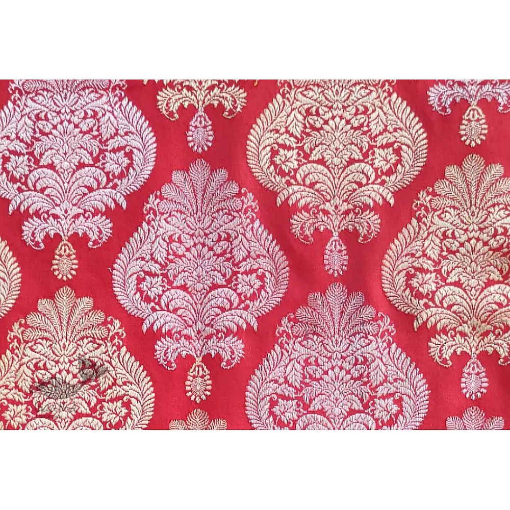 Jaanki . जानकी ✽ Handwoven Banarasi Silk Saree ✽ 31