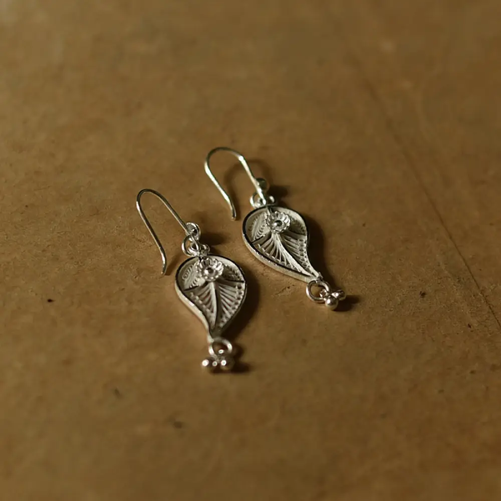 Shop Handcrafted Filigree Silver Earring - Paan Shape 