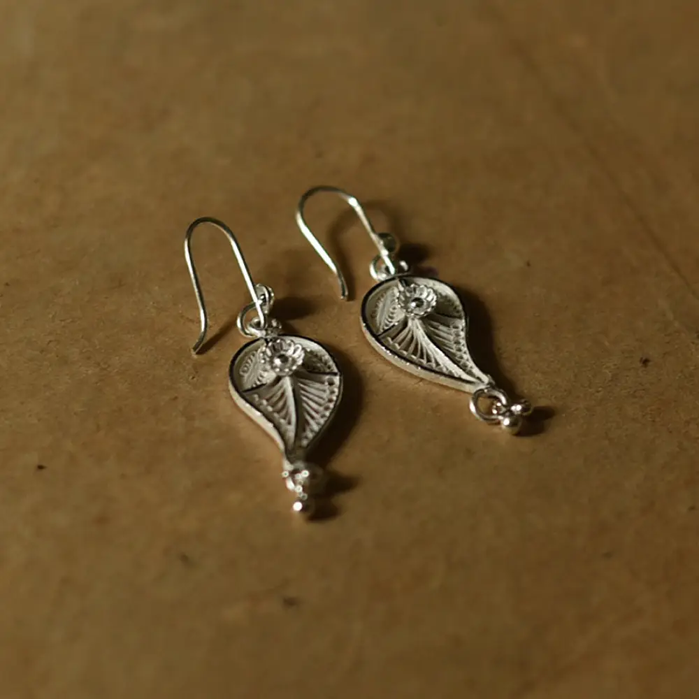 Shop Handcrafted Filigree Silver Earring - Paan Shape 