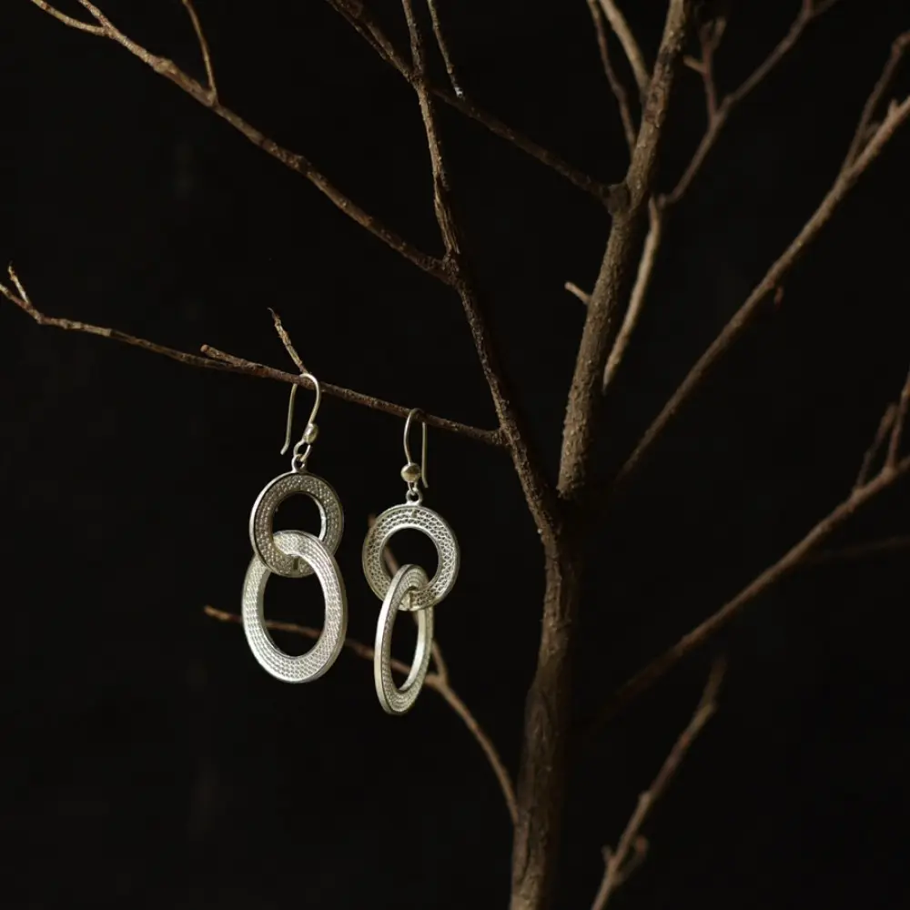 Shop Handcrafted Silver Earring - Overlap Round Rings 