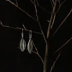 Shashi | Filigree Silver Earrings - Leaf Shape