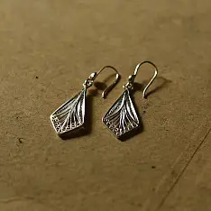Shashi | Filigree Silver Earring - Diamond