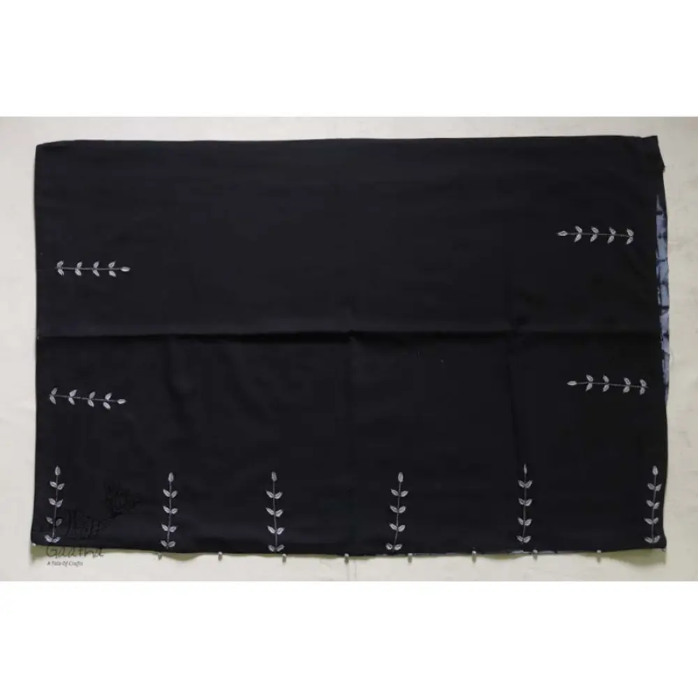 नखराली | Nakharali ✼ Embroidered Cotton Shibori Saree | 4