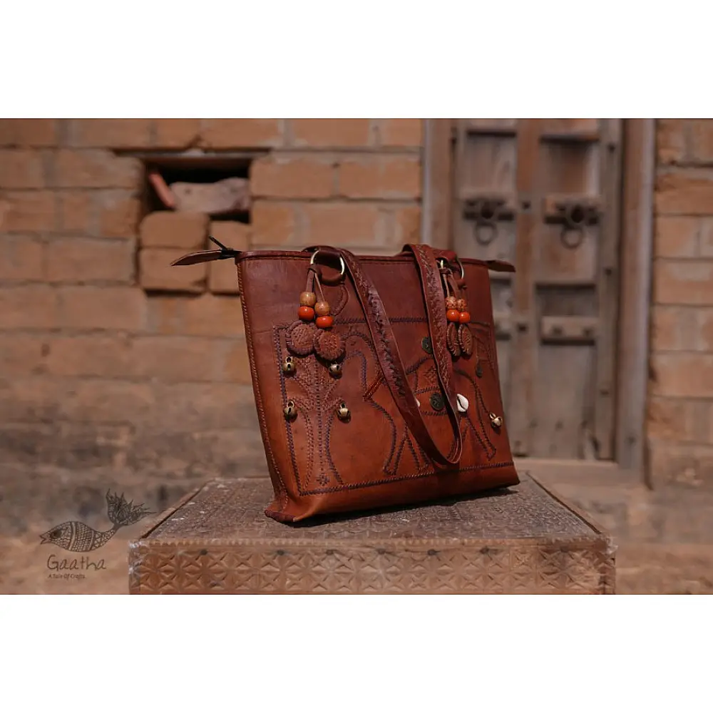 Tunes From the Duens ⌘  Leather Handbag With Jatt Embroidery ⌘ 2