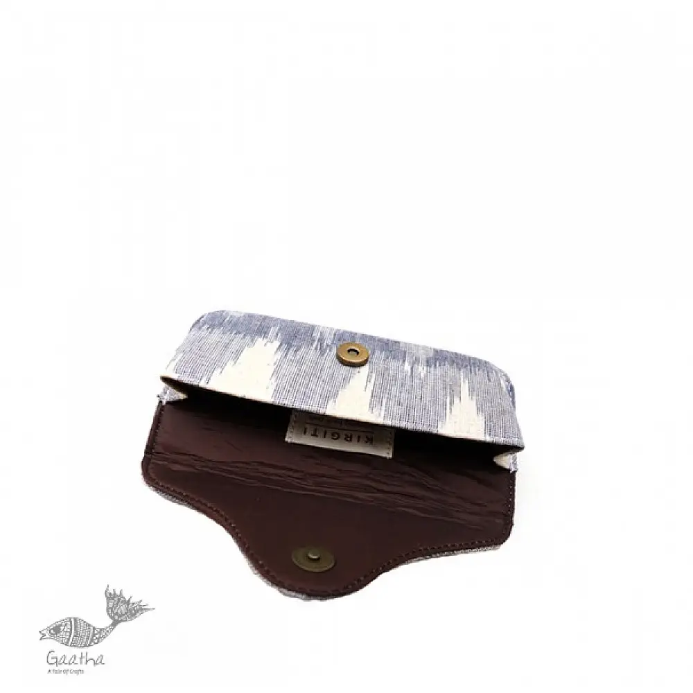 Auden ✠ Dabu Printed ✠ Specs Case ✠ 19