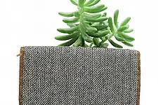 Auden ♦ Wool & Vegan Leather Purse { 16 }