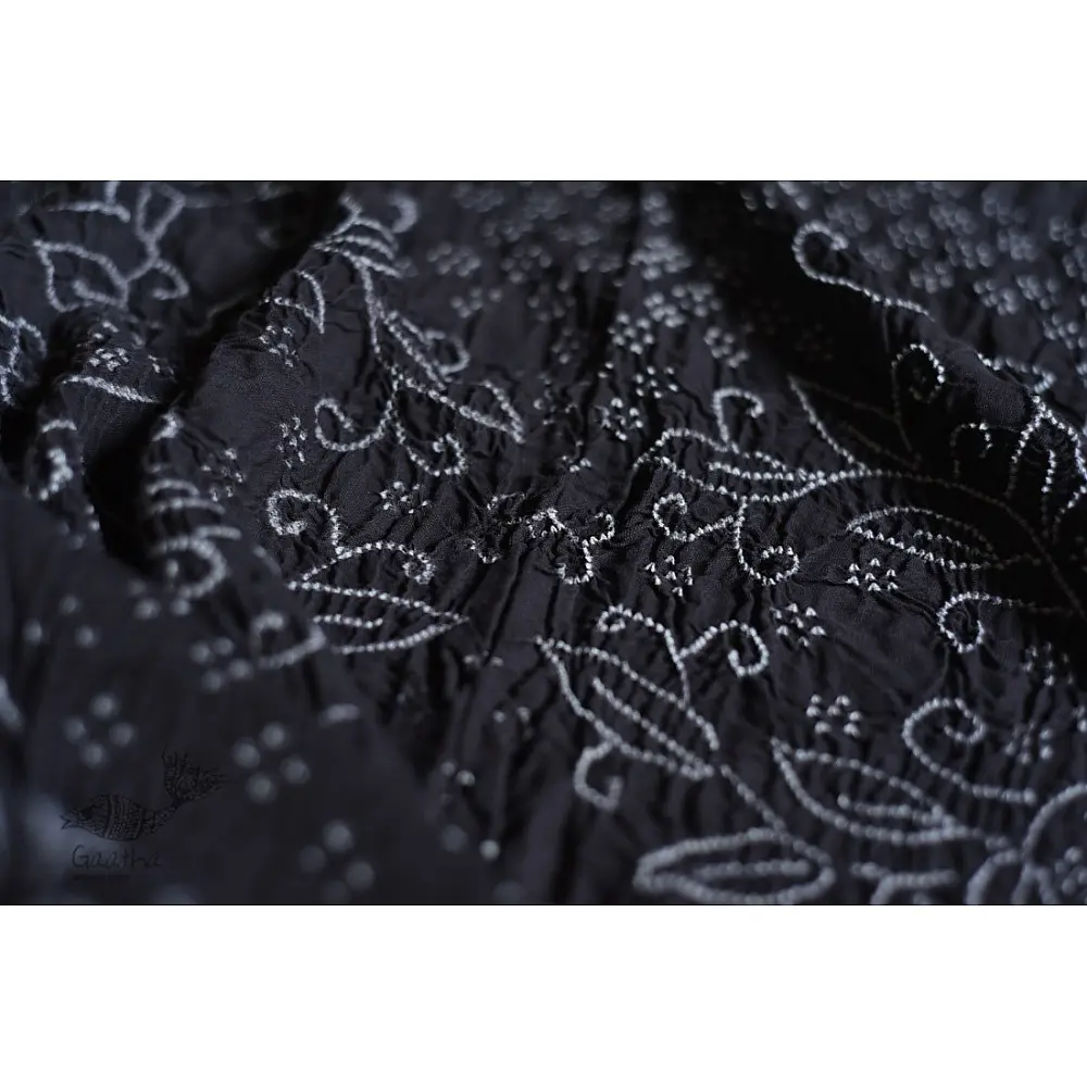shop Natural Color - Mul Handloom Cotton - Bandhani Stole 