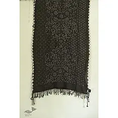 Lahza . लहज़ा | Natural Color - Mul Handloom Cotton - Bandhani Stole - Grey